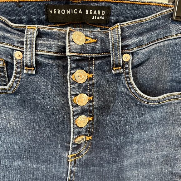 Veronica Beard Debbie 10" Skinny Jeans - Picture 4 of 5